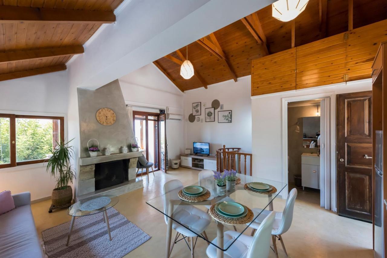 Seaside Heaven - Sunset Views Close To The Beach Apartment Каламата Екстериор снимка