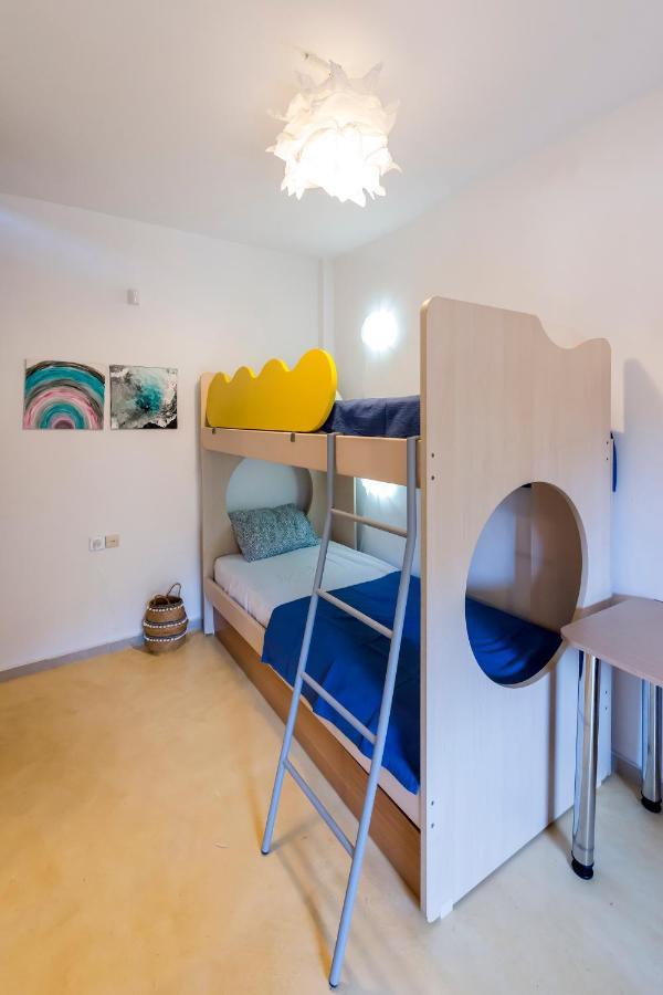 Seaside Heaven - Sunset Views Close To The Beach Apartment Каламата Екстериор снимка