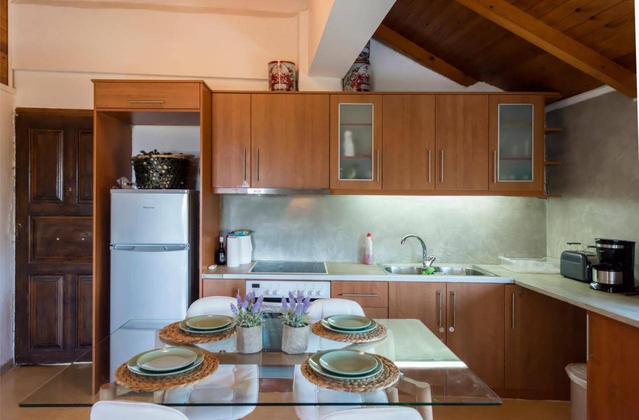 Seaside Heaven - Sunset Views Close To The Beach Apartment Каламата Екстериор снимка